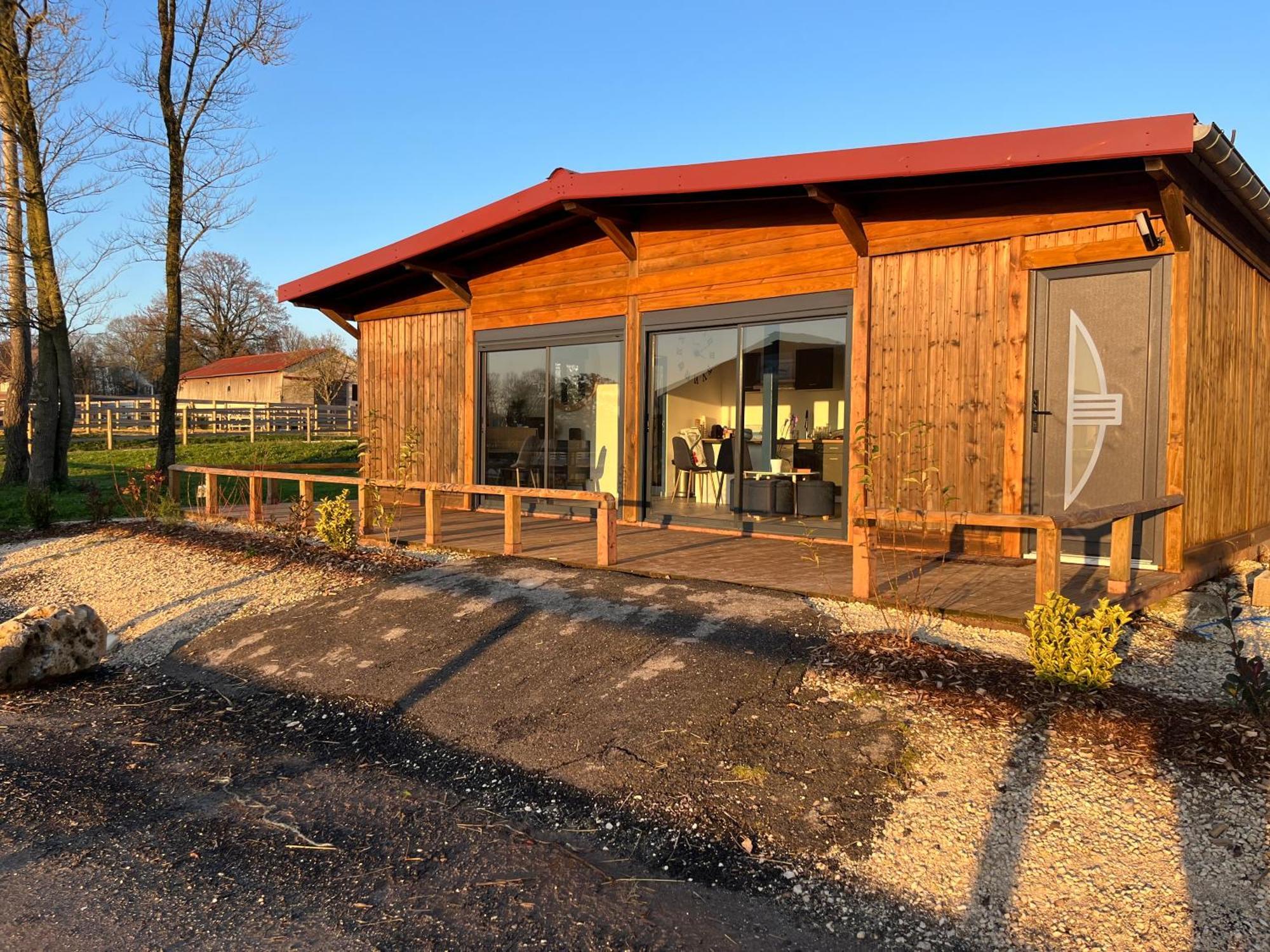 Petit Chalet Au Coeur De La Foret Proche Disney La Houssaye-en-Brie Exteriör bild
